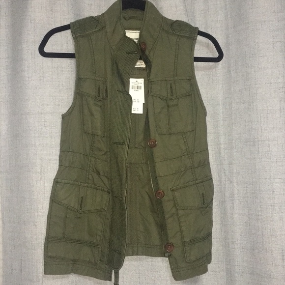 Abercrombie & Fitch Jackets & Blazers - Army green Utility Outerwear XS